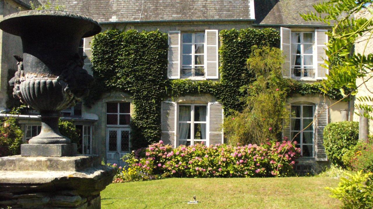 Appartement dans belle demeure ancienne B&B centre de Bayeux vue cathédrale proche plages du débarquement Exterior foto